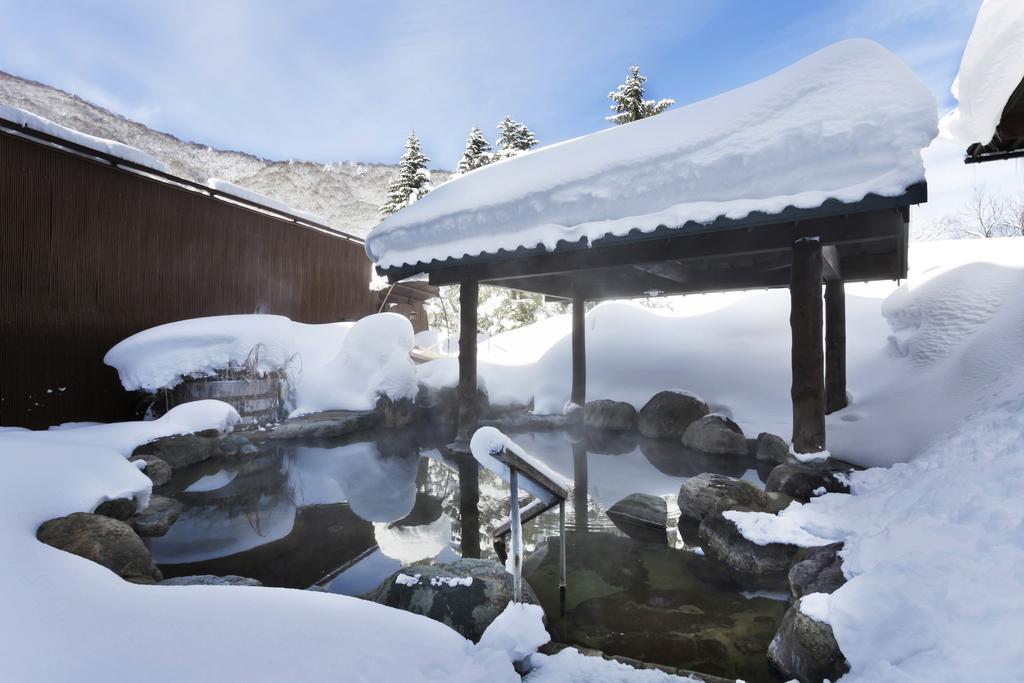 Okada Ryokan Warakutei Такаяма Экстерьер фото