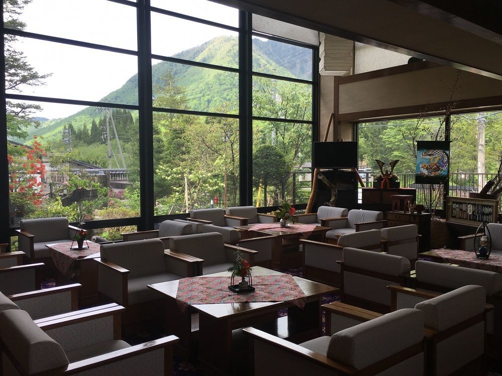 Okada Ryokan Warakutei Такаяма Экстерьер фото