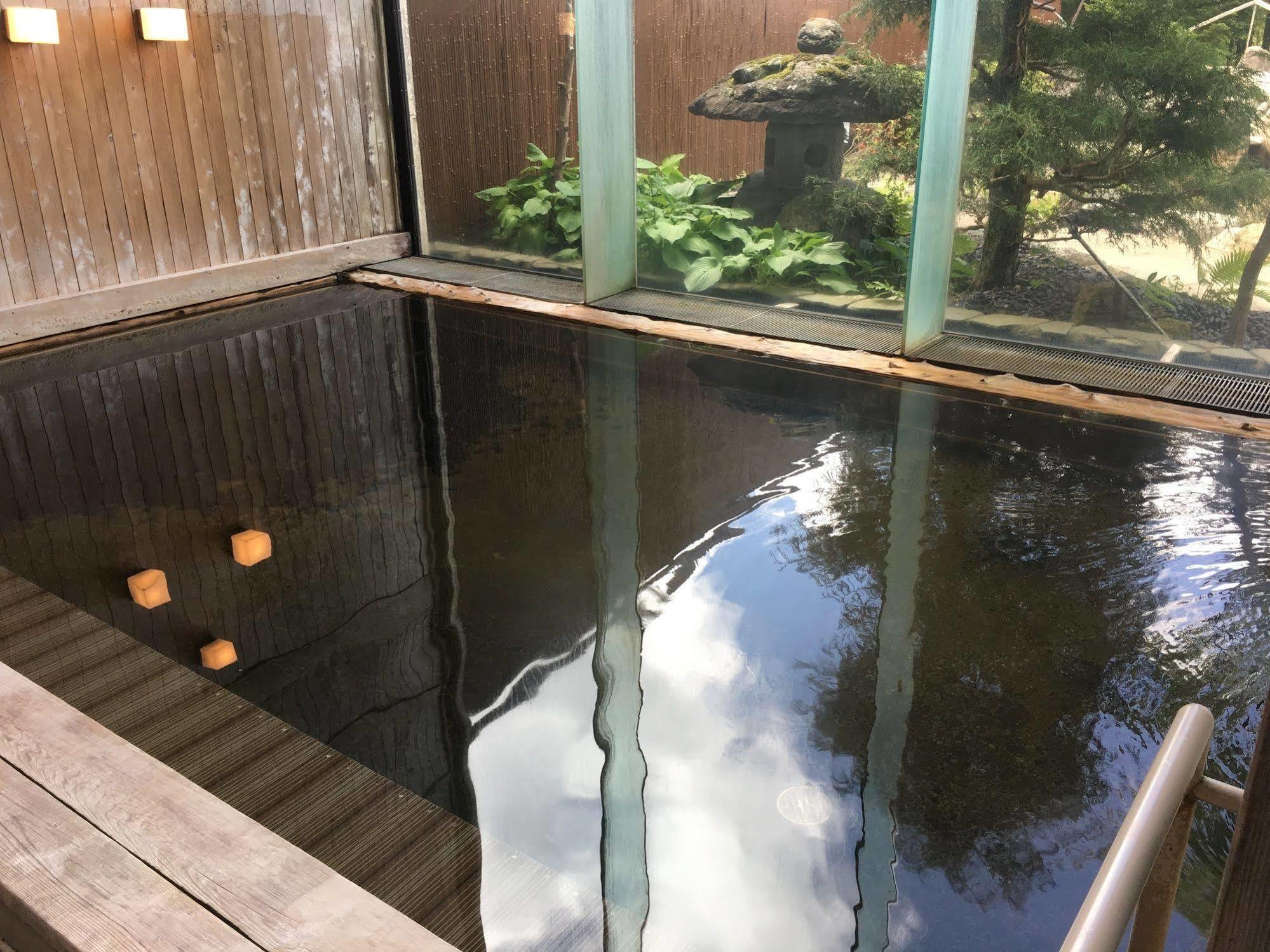 Okada Ryokan Warakutei Такаяма Экстерьер фото